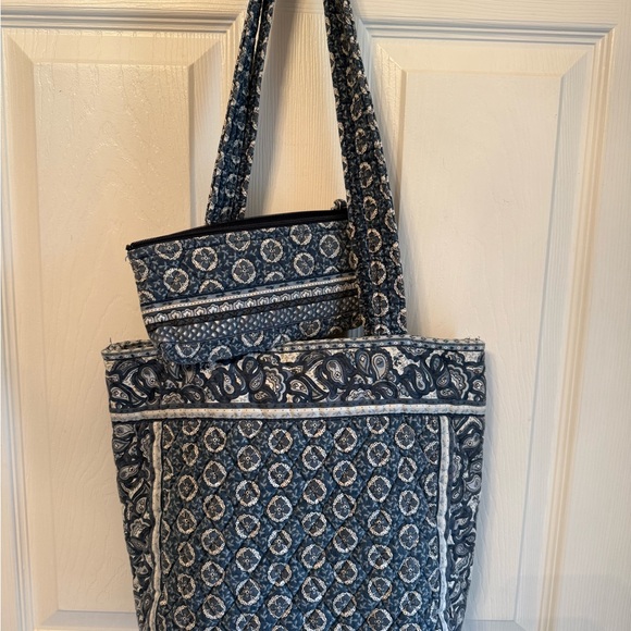 Vera Bradley Handbags - Vera Bradley Blue and White Tote Bag